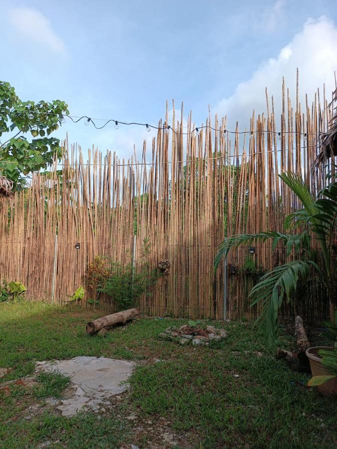 Onur Inn El Nido Bagian luar foto